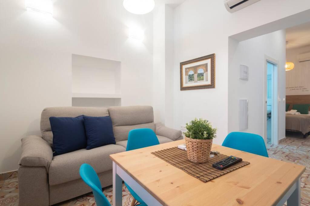 Rosarioseis Generalife Apartment กรานาดา ภายนอก รูปภาพ
